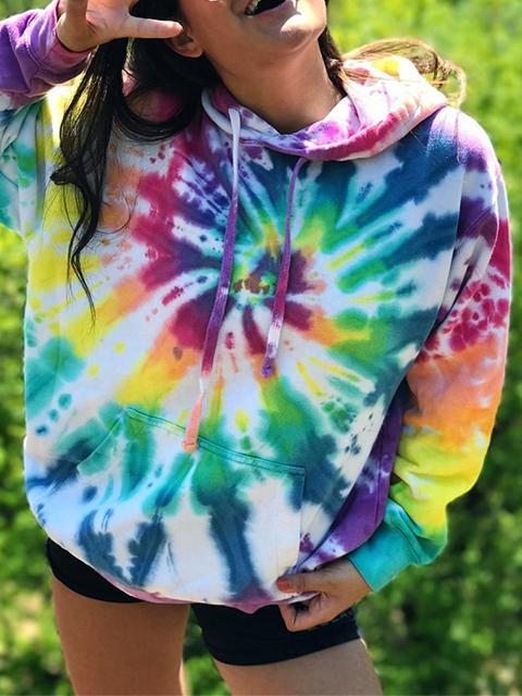 Tie-dye Long Sleeve Drawstring Pullover Hoodie