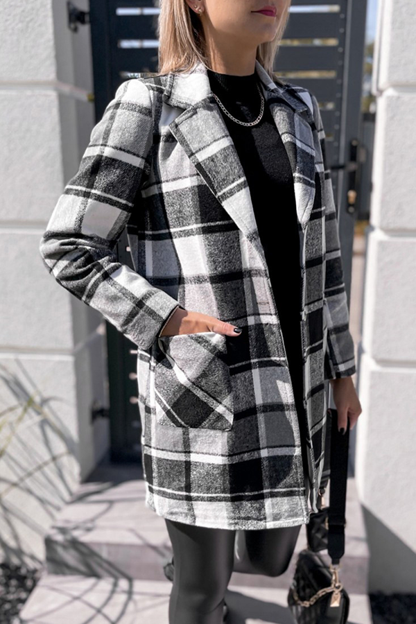 Fashion Elegant Plaid Split Joint Buckle Turn-back Collar Outerwear