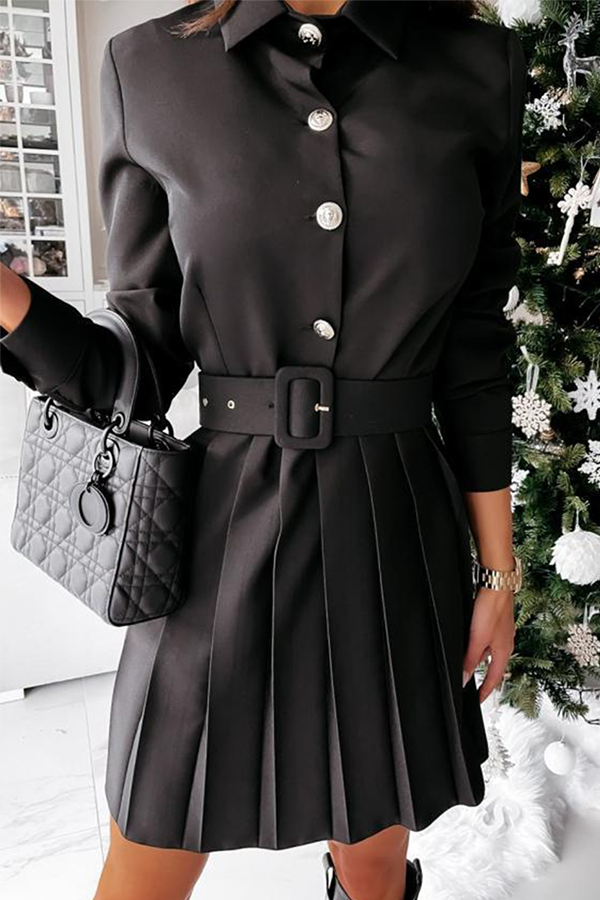 Fashion Elegant Solid Buckle With Belt Turndown Collar Pleated Dresses