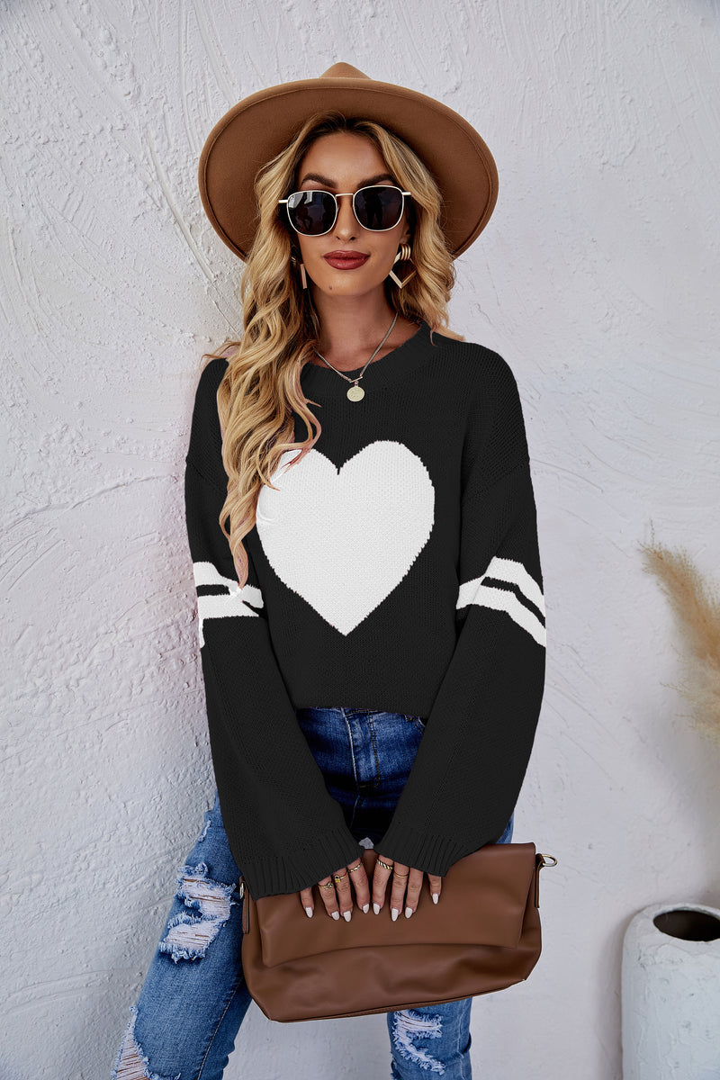 Heart Printed Round Neck Knit Sweater