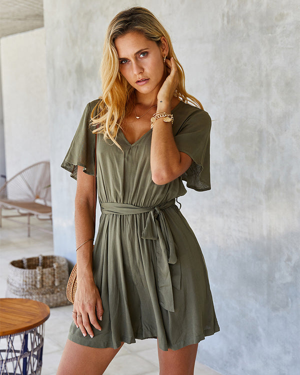 Short Sleeve Solid Color Waist Jumpsuit