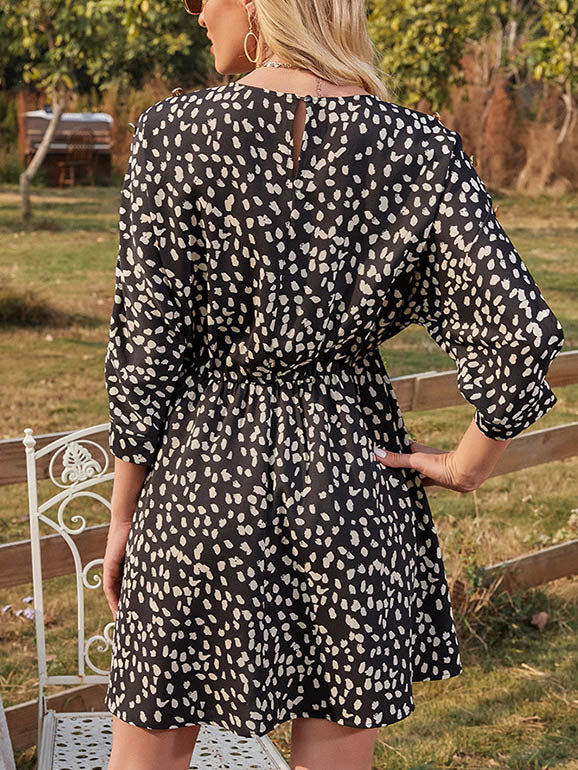 Round Neck 3/4 Sleeve Dot Midi Dress