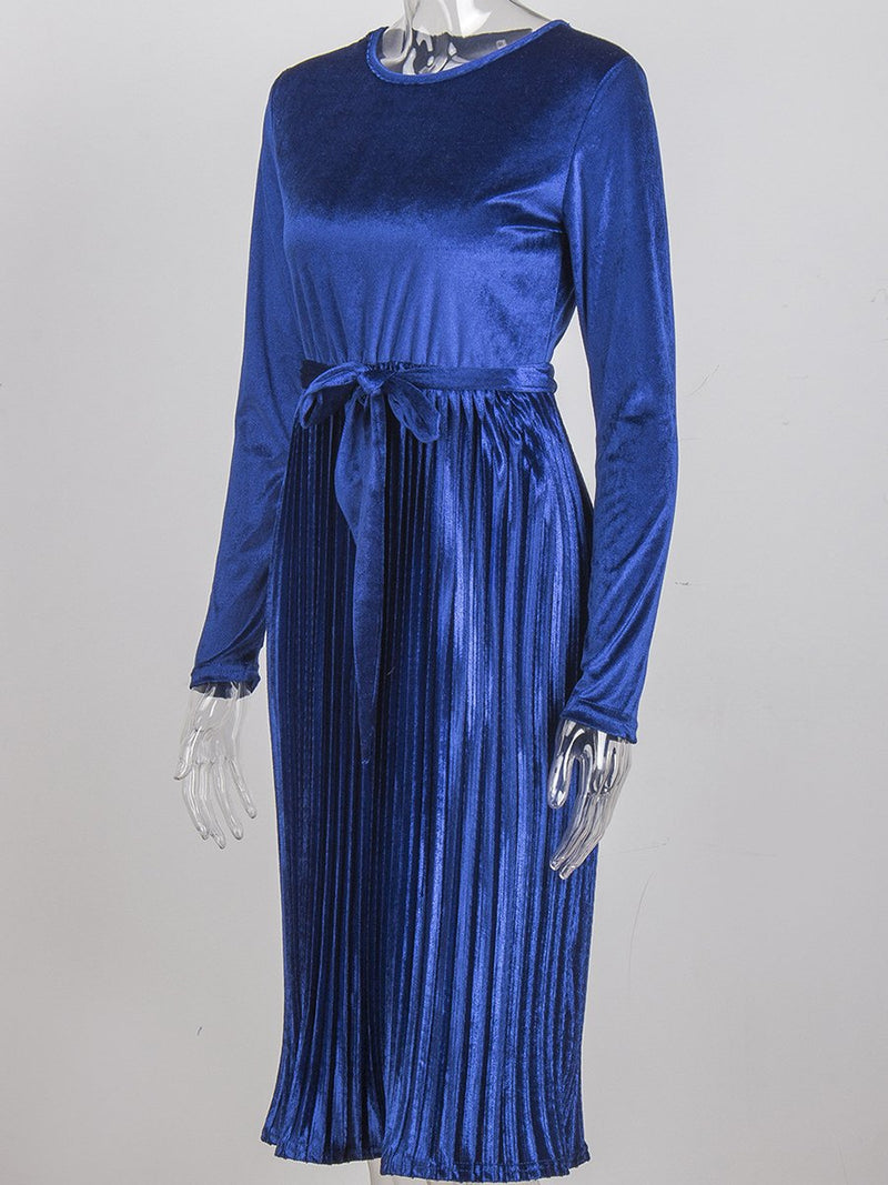 Round Neck Pleated Long Sleeves Belt Maxi Dress