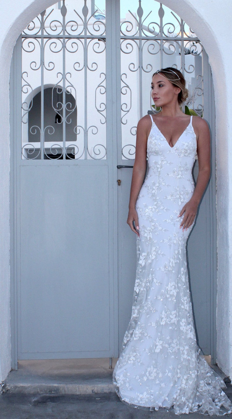 Spaghetti Strap V Neck Chiffon Lace Wedding Maxi Dress