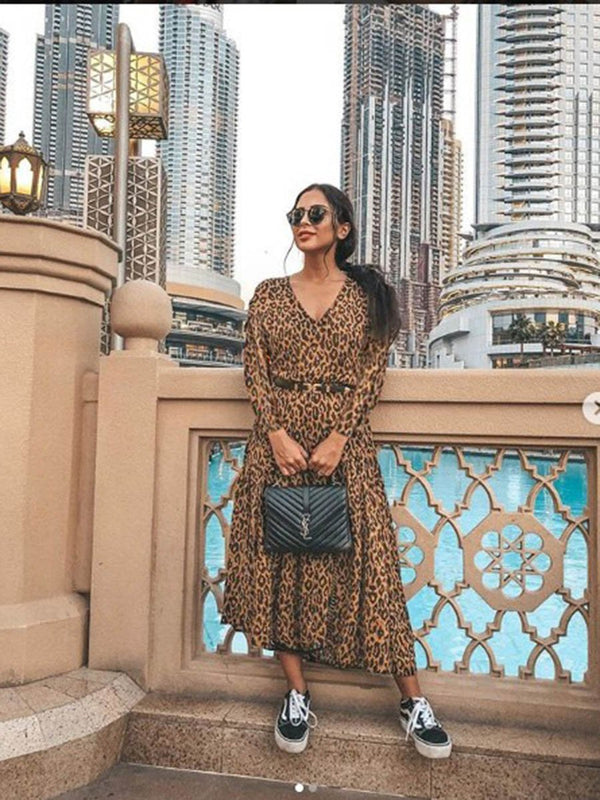 Leopard Printed V-neck Long Sleeves Maxi Dress