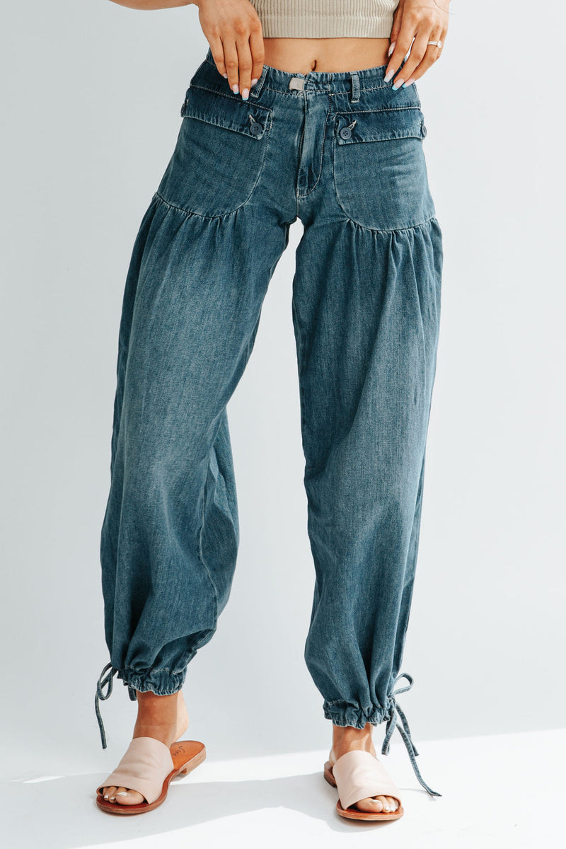 Pockets Drawstring Balloon Jeans