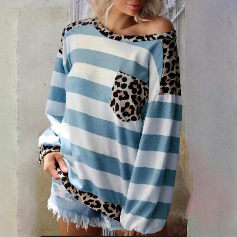 Round Neck Leopard Pocket Sweatshirt