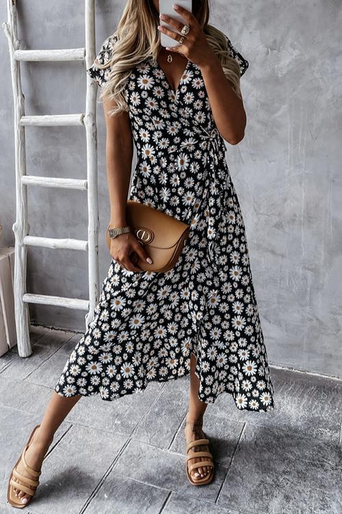 V-Neck Daisy Print Holiday Dress