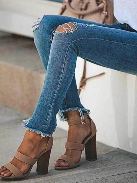 Skinny Ripped Denim Pants