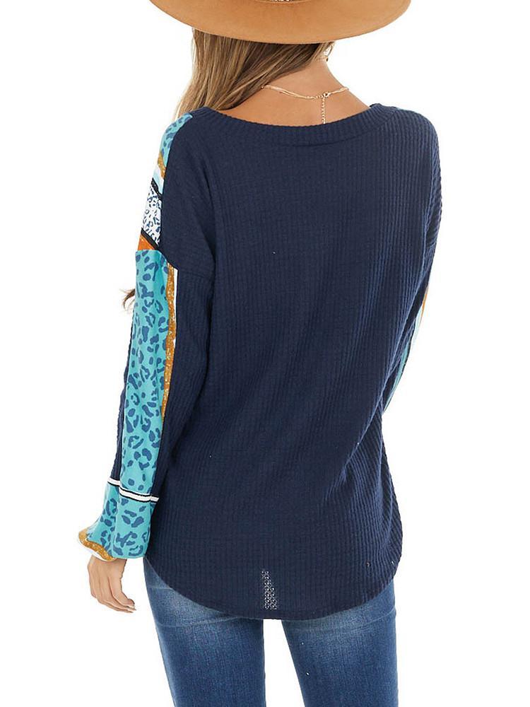 V-neck Chevron Detail Long Sleeve T-shirt