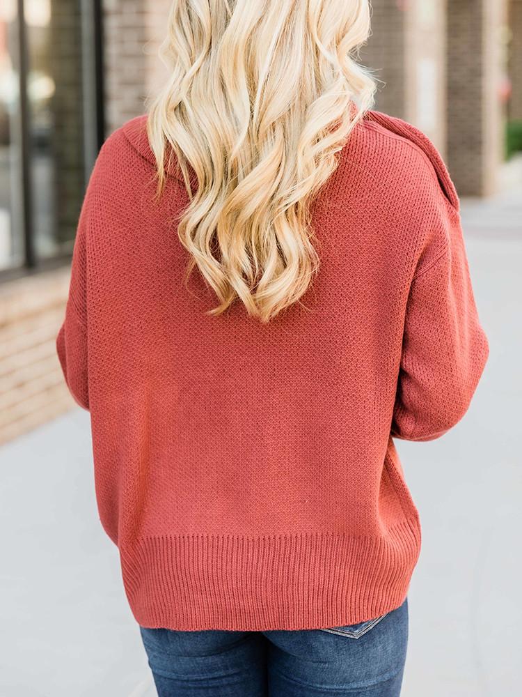 SHOULDER BUTTON SIDE LAPEL SWEATER